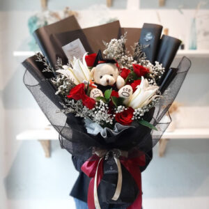 Fresh Mix with Graduation Teddybear_IDR 850,000_Category Fresh Bouquet, Graduation