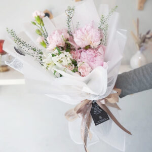 Fresh Peony in Pink_IDR 750,000_Category Fresh Bouquet, Birthday, Anniversary